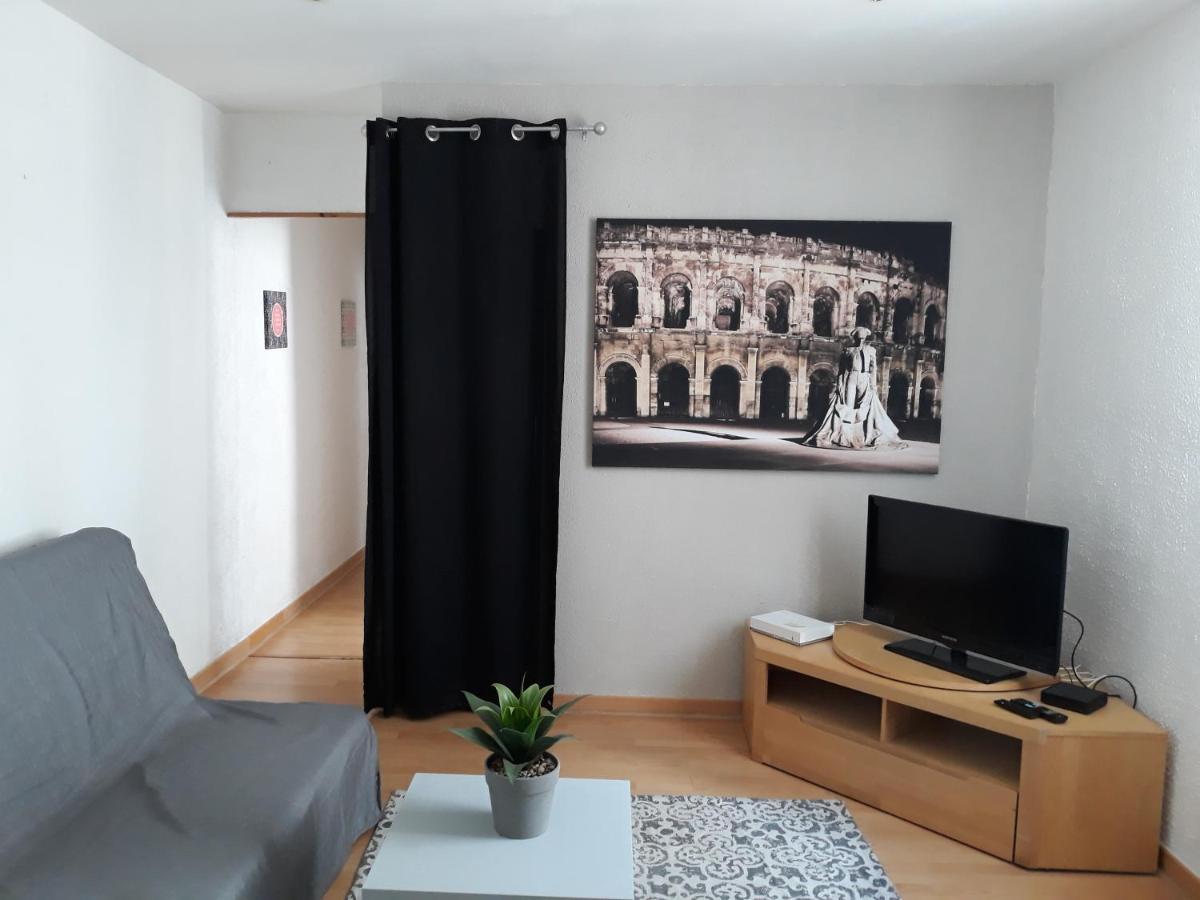 5 Minutes Des Arenes, Parking Gratuit, 6 Couchages Nîmes Exteriér fotografie