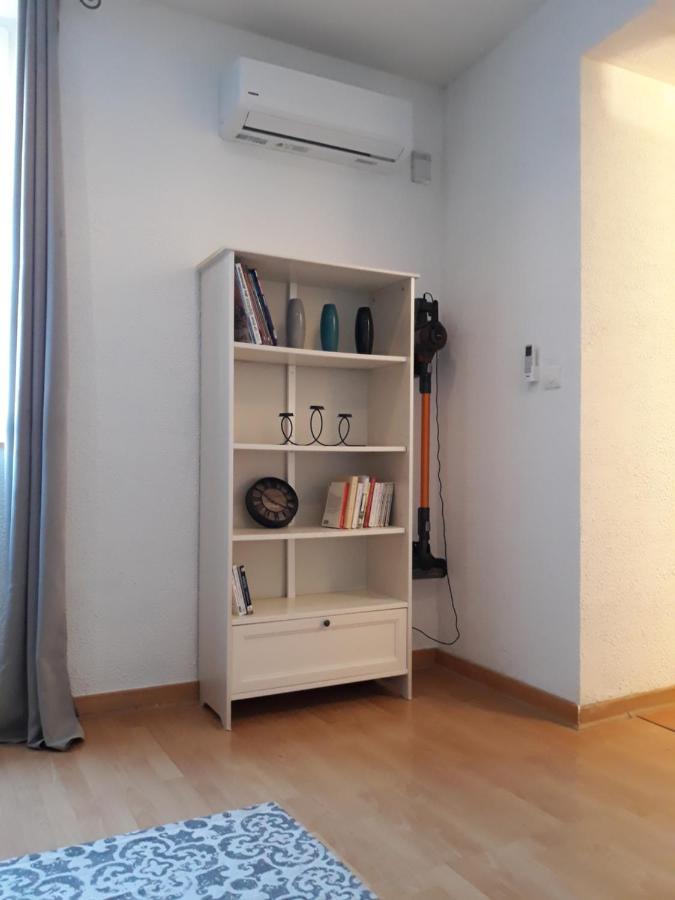 5 Minutes Des Arenes, Parking Gratuit, 6 Couchages Nîmes Exteriér fotografie